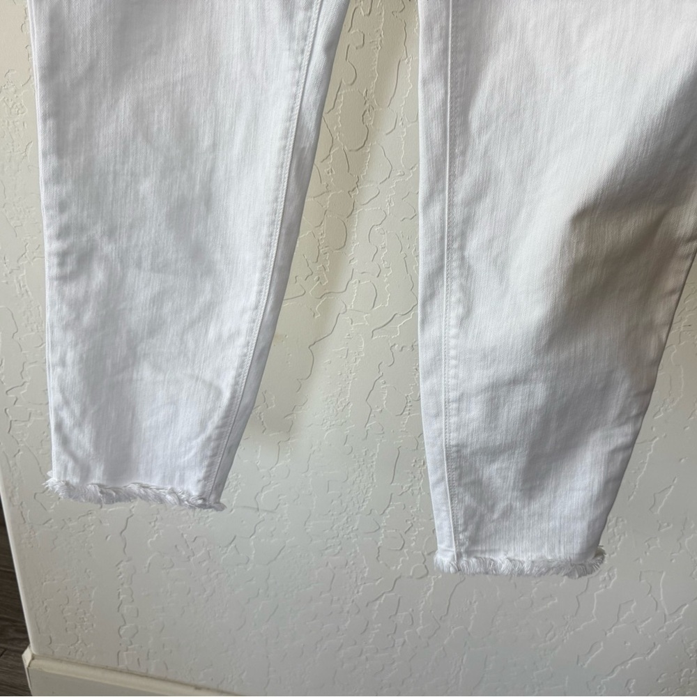 Vince Camuto|White Ankle skinny Jeans/Crisp Finish with raw hem•••size 14,Beachy - Picture 4 of 12